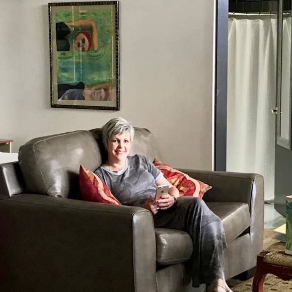 Meet your Posher, Robin - Picture 1 of 1